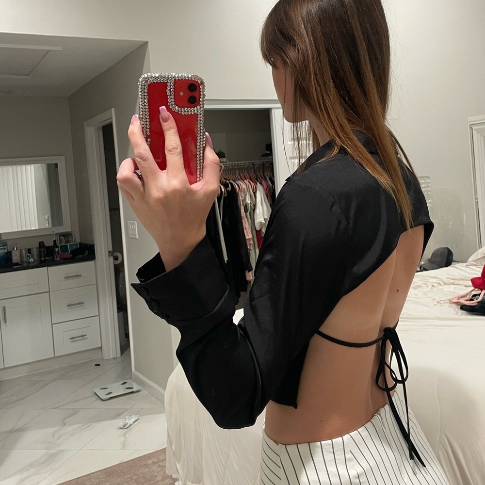 Lulu's Elegant Black Blouse